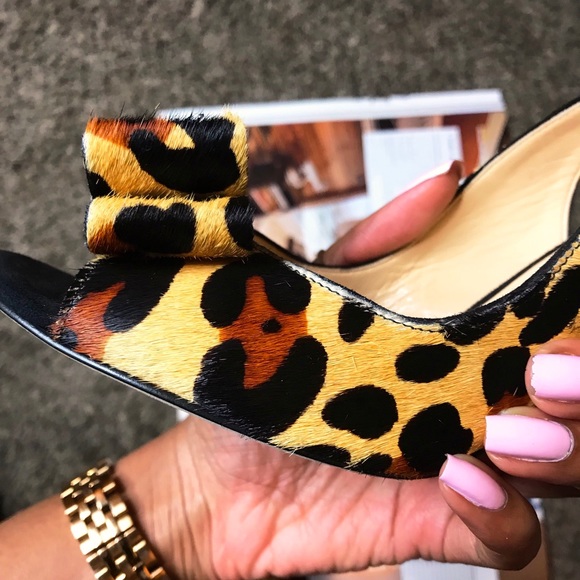 ♠️  🛑SOLD!!!! Kate Spade Bow Leopard Heels  ♠️ - Picture 3 of 7